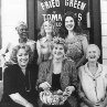 Still of Mary Stuart Masterson, Mary-Louise Parker, Kathy Bates, Jessica Tandy and Cicely Tyson in Fried Green Tomatoes