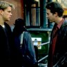 Still of Matt Damon and Edward Norton in Rounders