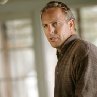 Kevin Costner as Garret Blake