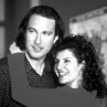 Still of John Corbett and Nia Vardalos in My Big Fat Greek Wedding