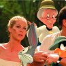 Still of Brendan Fraser and Jenna Elfman in Looney Tunes: Back in Action