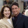 Sherry Lansing and Gerard Butler at event of Lara Croft Tomb Raider: The Cradle of Life