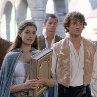 Still of Anne Hathaway and Hugh Dancy in Ella Enchanted