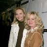 Joan Allen and Bonnie Hunt at event of The Upside of Anger
