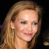 Joan Allen at event of The Upside of Anger