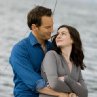 Still of Anne Hathaway and Patrick Wilson in Passengers