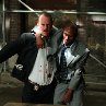 Still of Bruce Willis and Mos Def in 16 Blocks