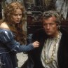 Still of Rutger Hauer and Jennifer Jason Leigh in Flesh+Blood