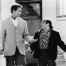 Still of Arnold Schwarzenegger and Danny DeVito in Twins